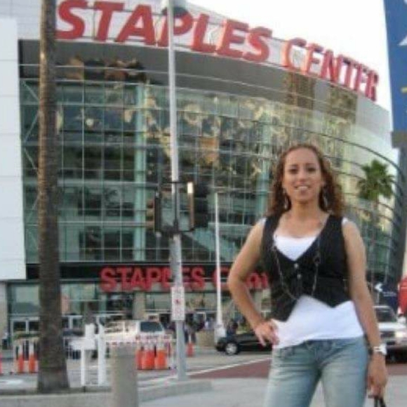 Meet your Posher, China - Picture 2 of 2